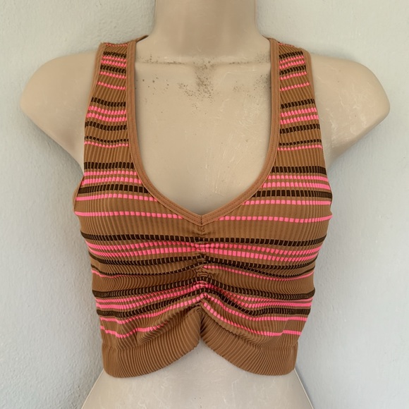 Aerie neon pink ruched scrunch stretch v-neck sleeveless crop top size medium - Picture 3 of 9